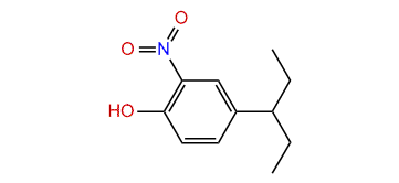 4-(Pentan-3-yl)-2-nitrophenol
